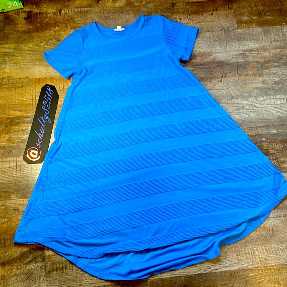 Lula roe top